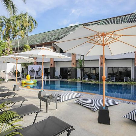 Etk Patong Resort 外观 照片