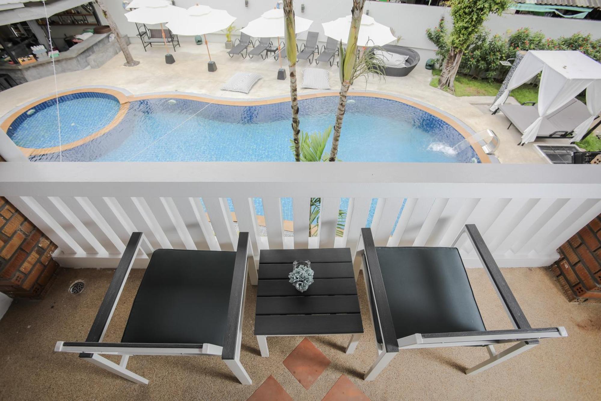 Etk Patong Resort 外观 照片
